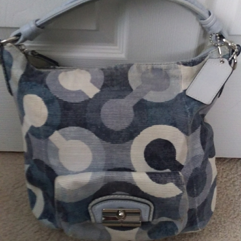 COACH KRISTINE OP-ART USED SHOULDER BAG